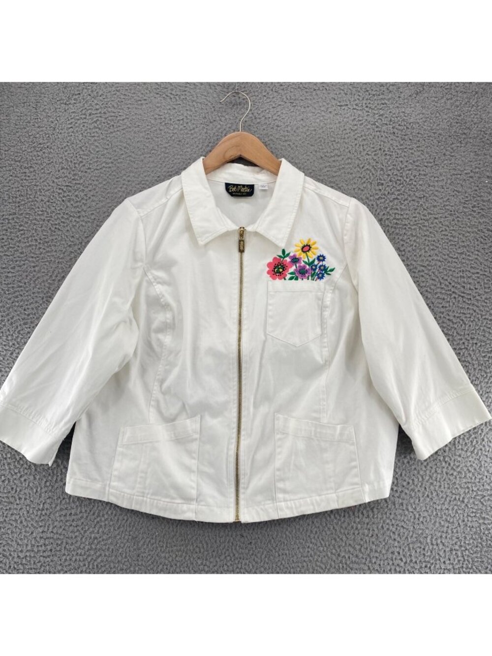 Bob Mackie Jacket Womens 1X Plus White Embroidered Floral Collared Zip Pockets